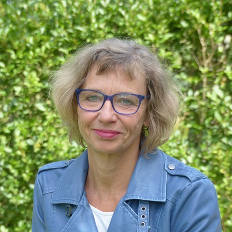  Silka Hagena